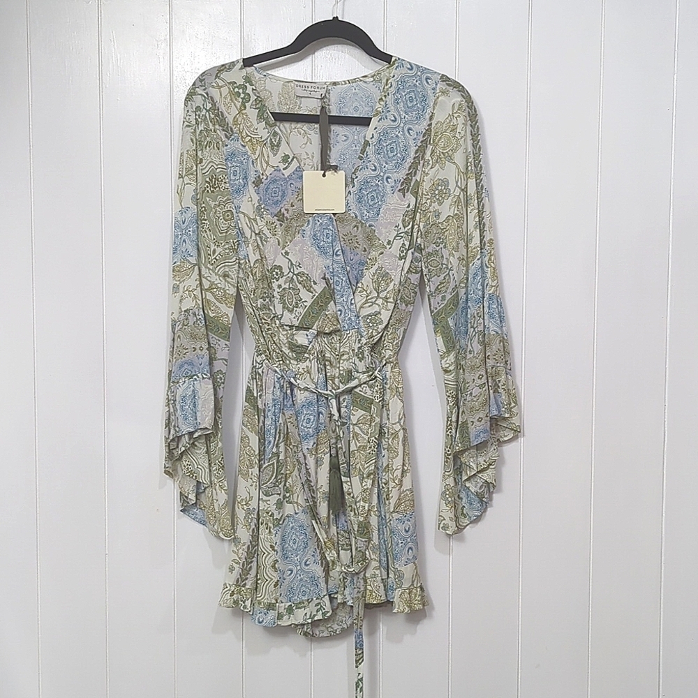🌟NWT Dress Forum Floral Romper